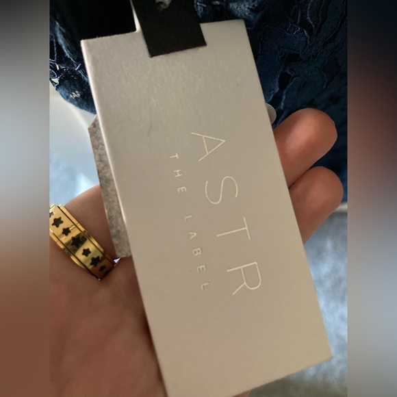 NWT ASTR the Label Navy Lace Dress - Picture 6 of 7